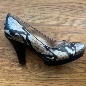 Sofft Snake-Print Black and Cream Leather Pumps
